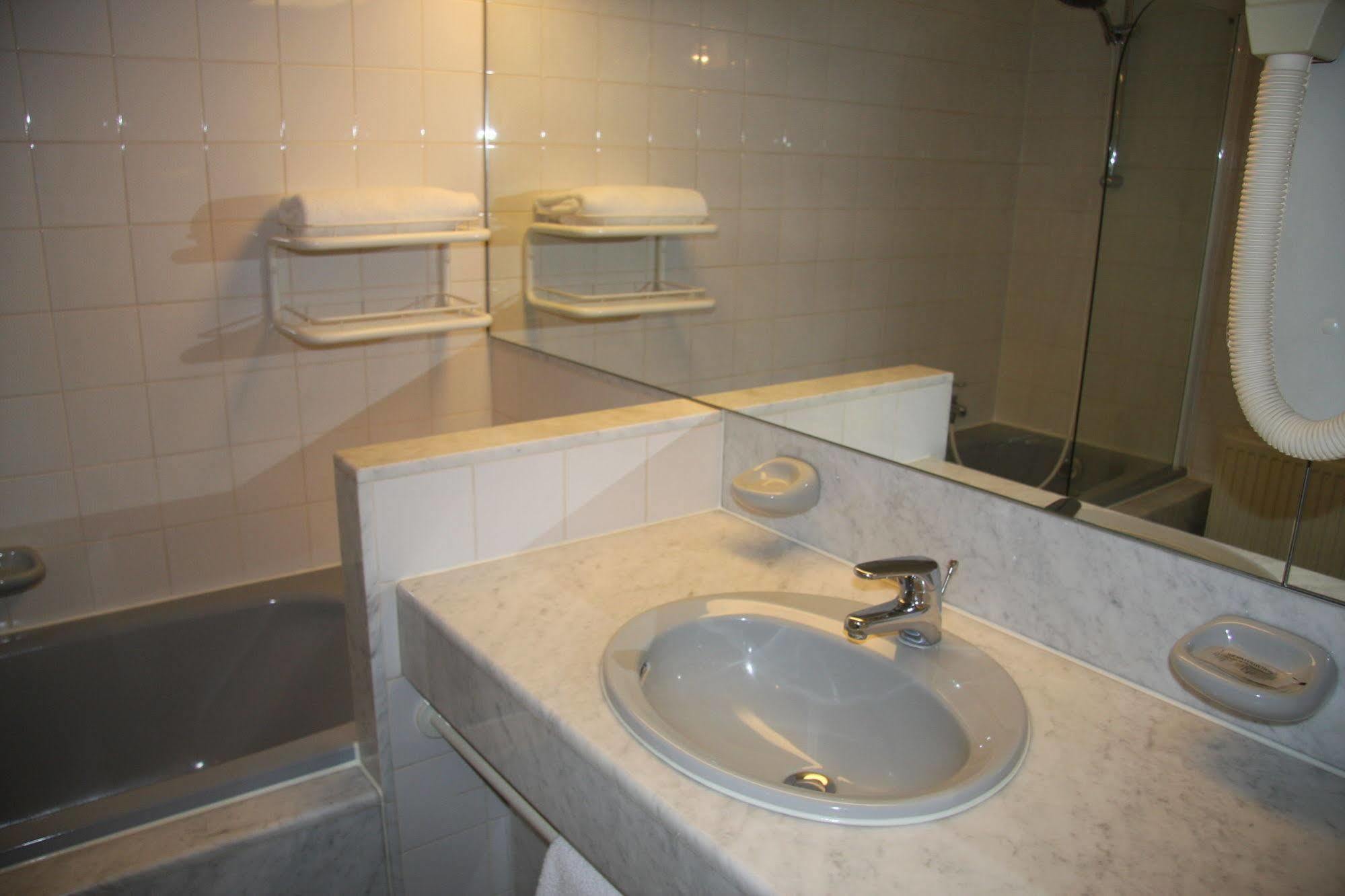 Hotel Juliana Valkenburg aan de Geul Ngoại thất bức ảnh